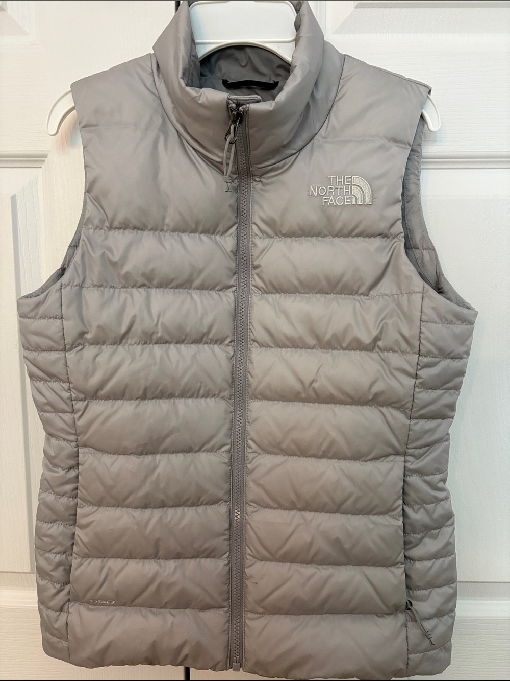 The North Face Women's Light Gray Insulated Vest